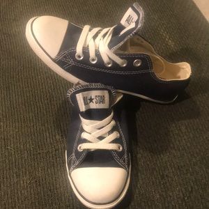 EUC Woman’s Converse